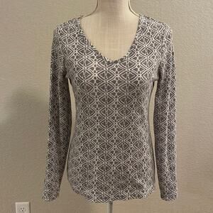 Women’s Aventura Waffle Knit Thermal Long Sleeve Shirt Size Small